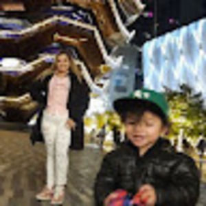 Meet your Posher, Steph